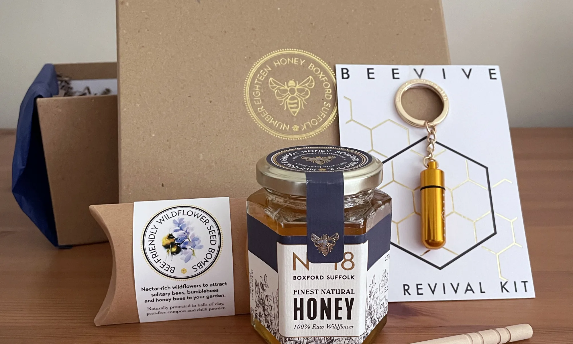 Bee lover's hamper box