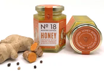 Honey infused with Ginger, Turmeric & Black Pepper.